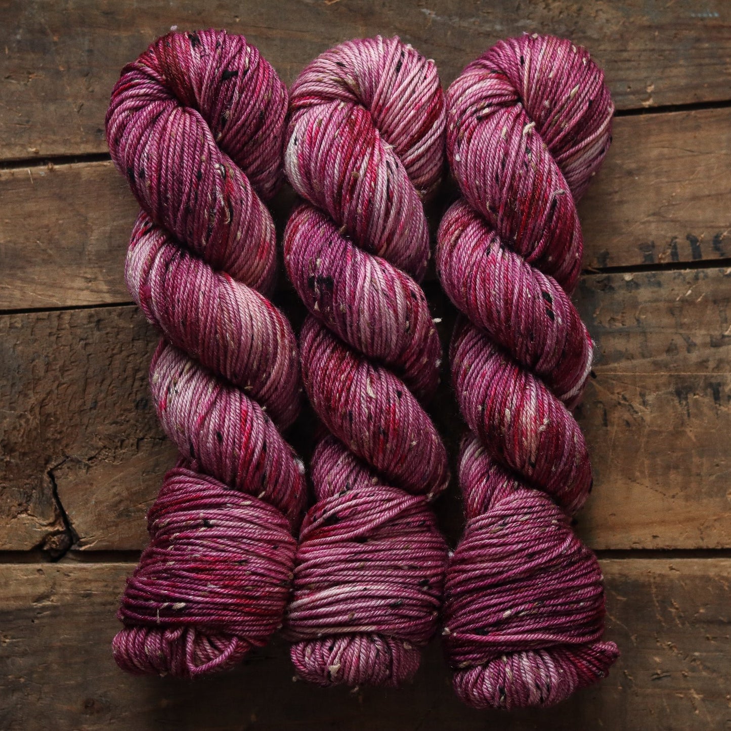 Sweet Romance | wood lily dk