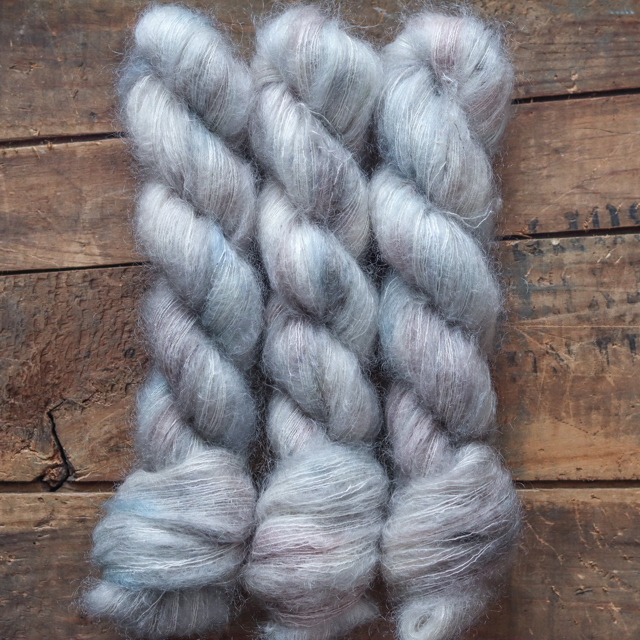 Cold Winter Morning | anemone lace