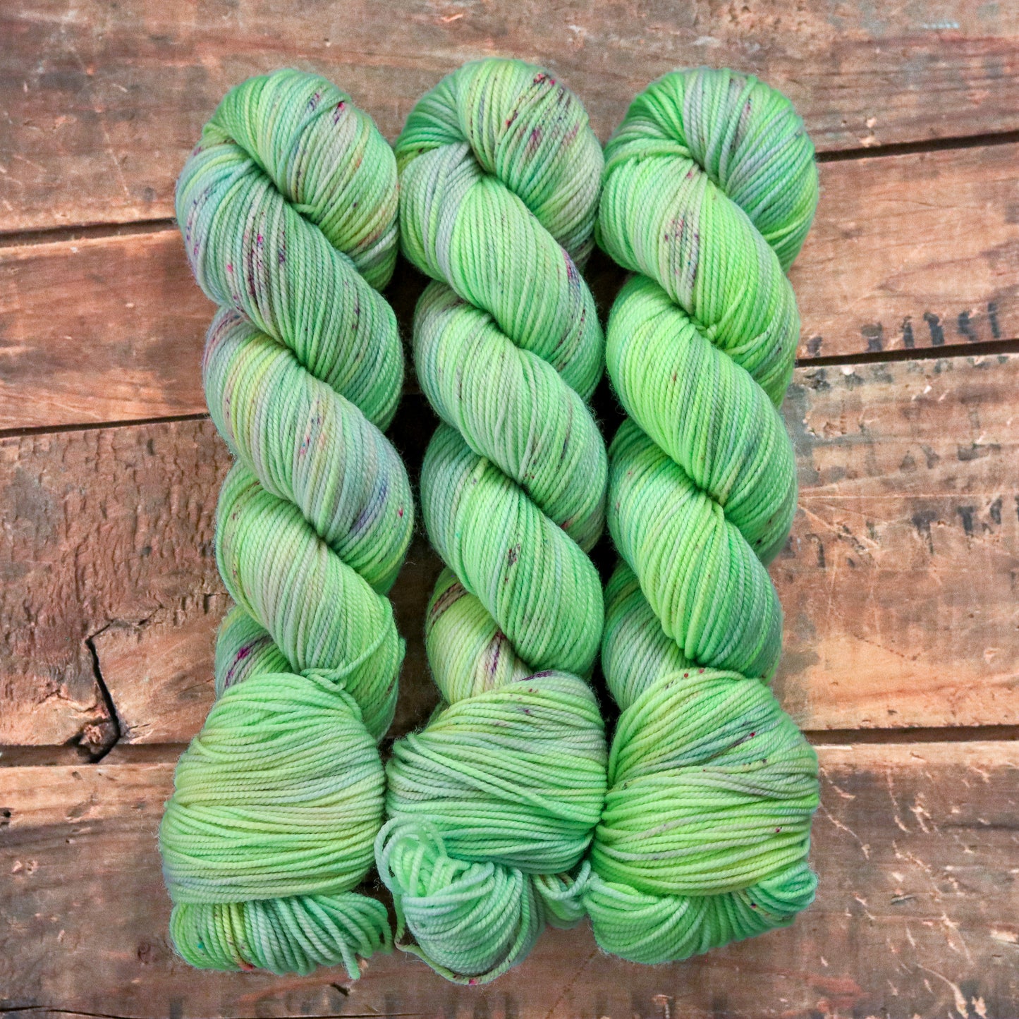 Neon Pistachio | cottonwood dk