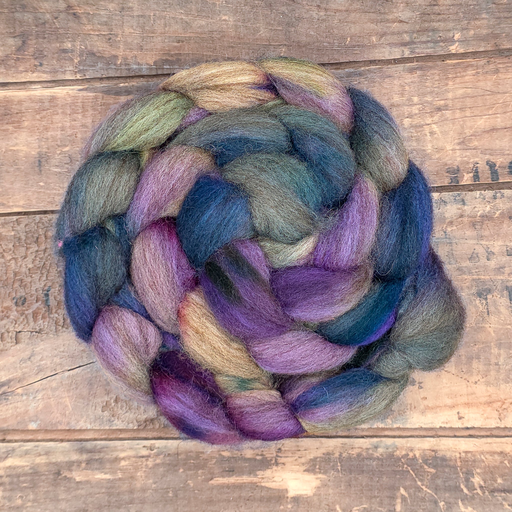 Lilac Lane | oatmeal bluefaced leicester