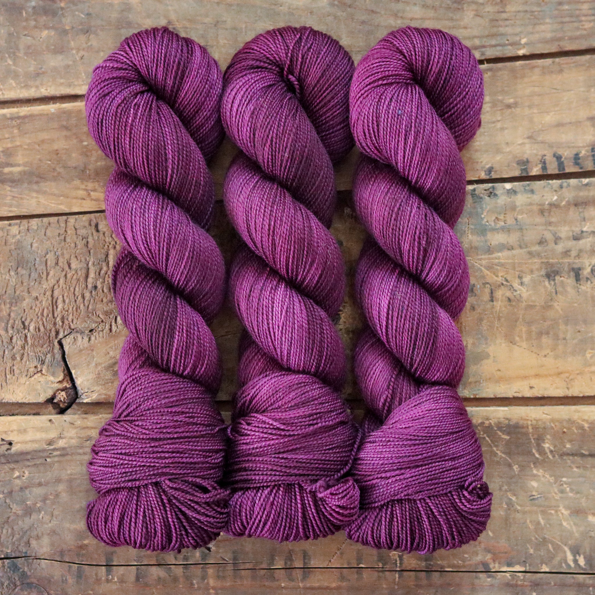 Aubergine | sweet pea sock