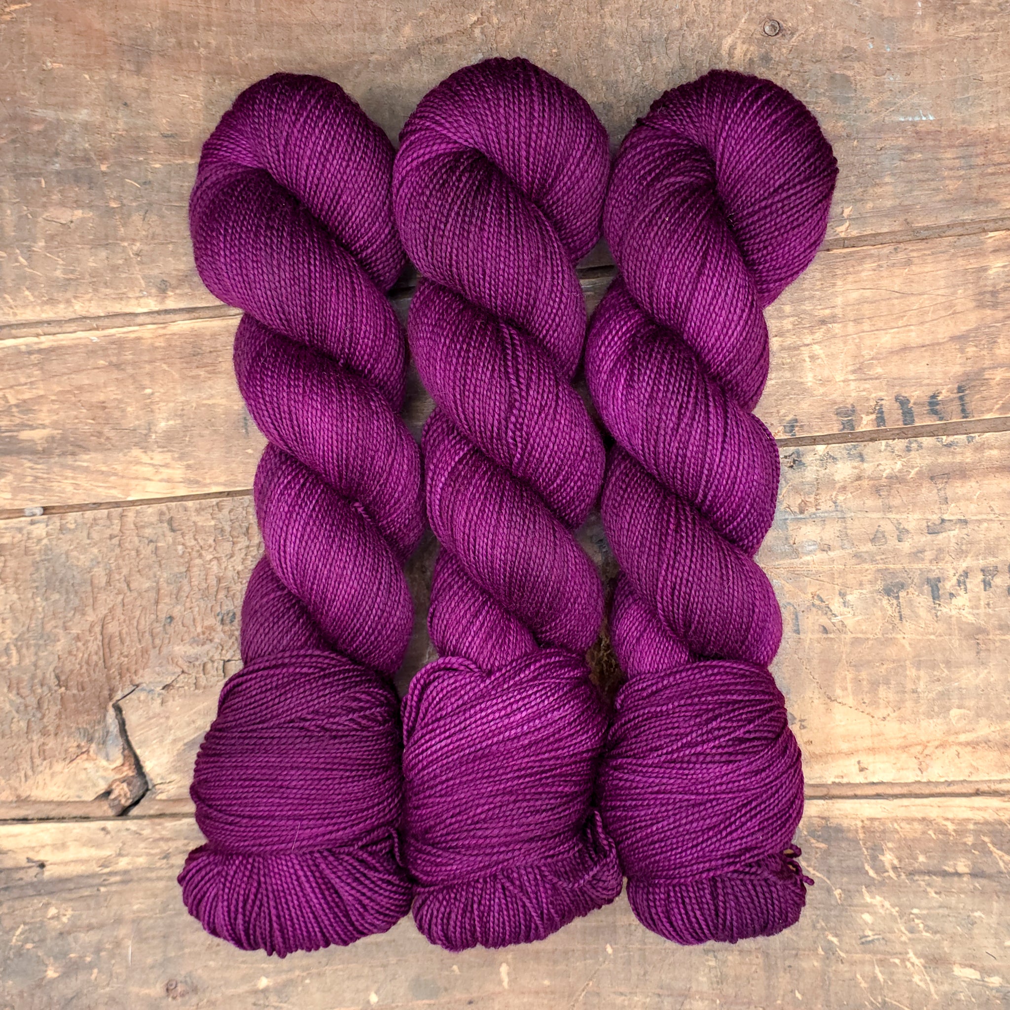 Aubergine | sweet pea sock