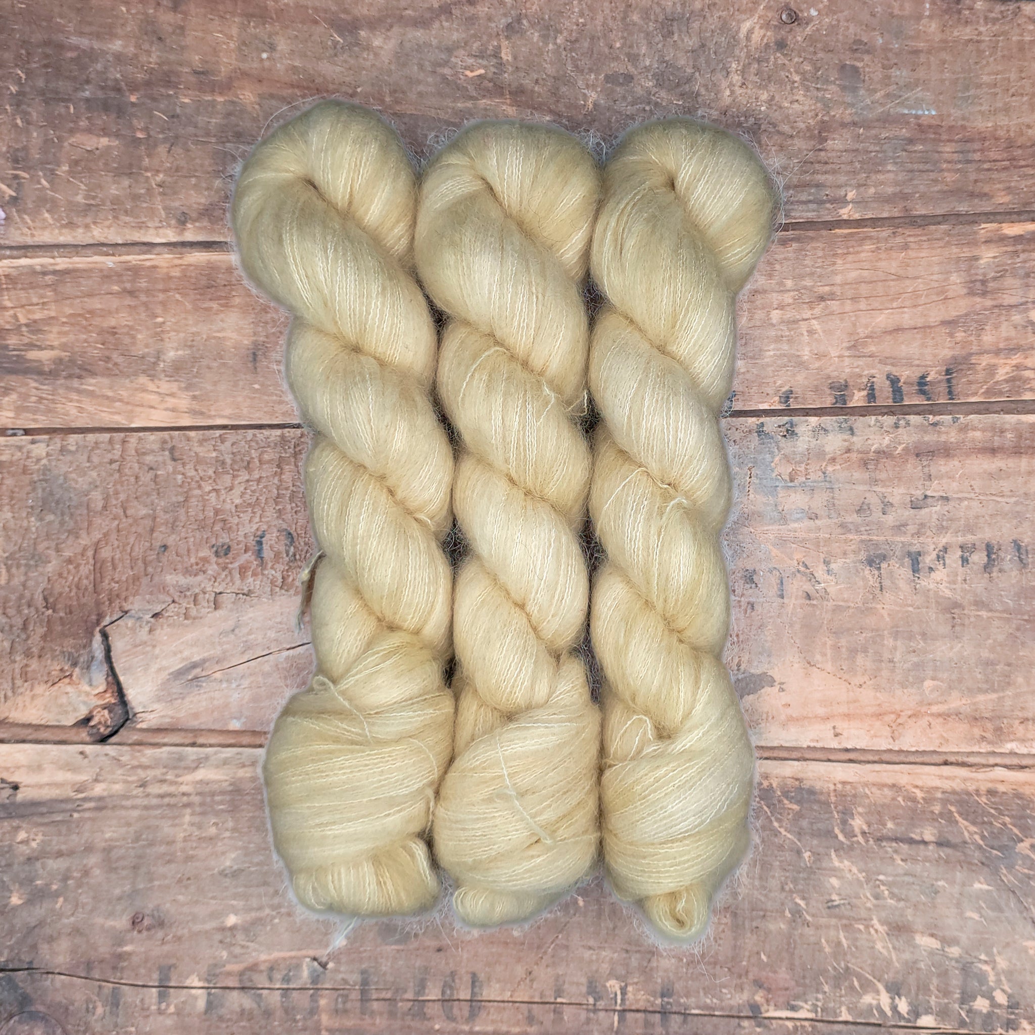 Latte | tamarack lace