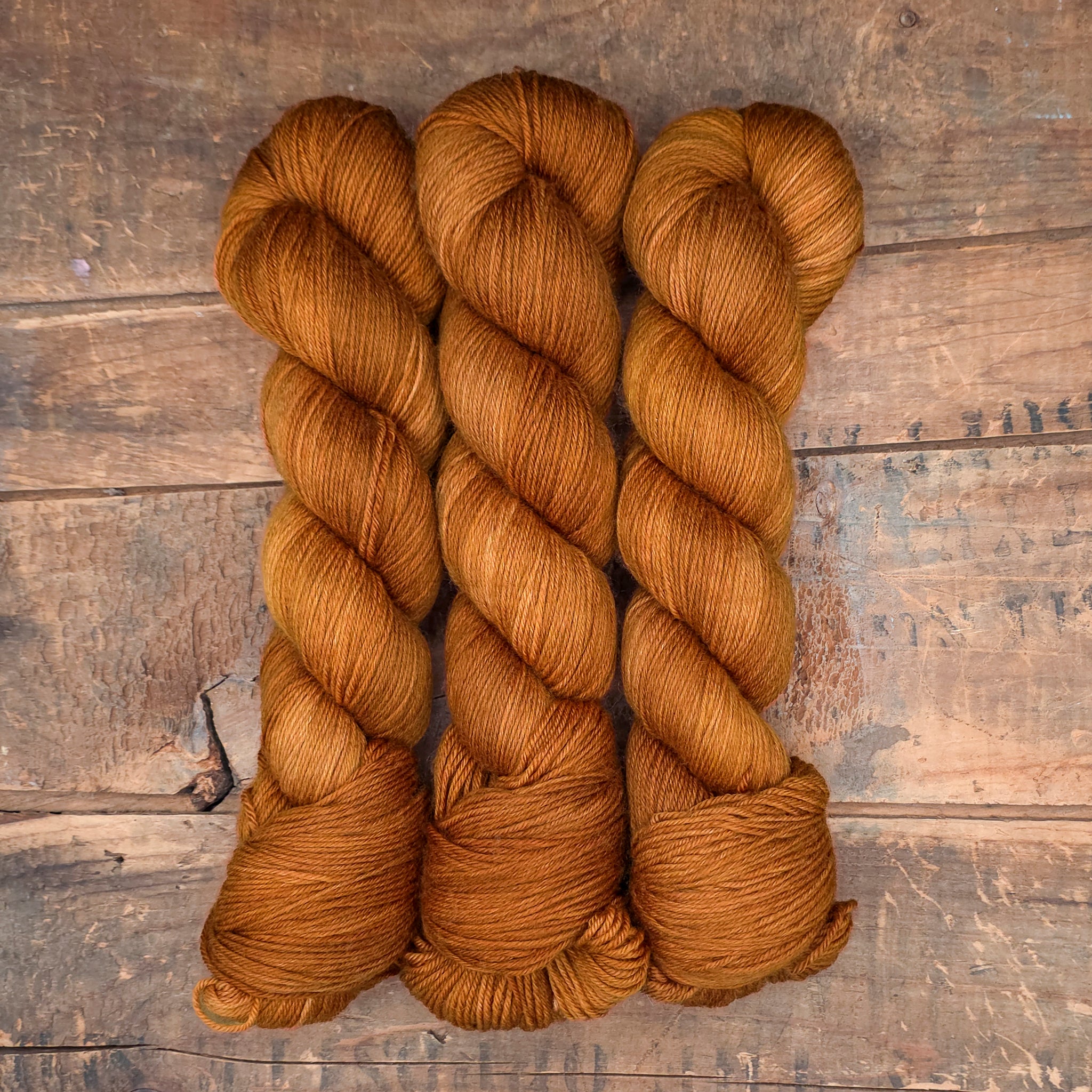 Chai | violet sock