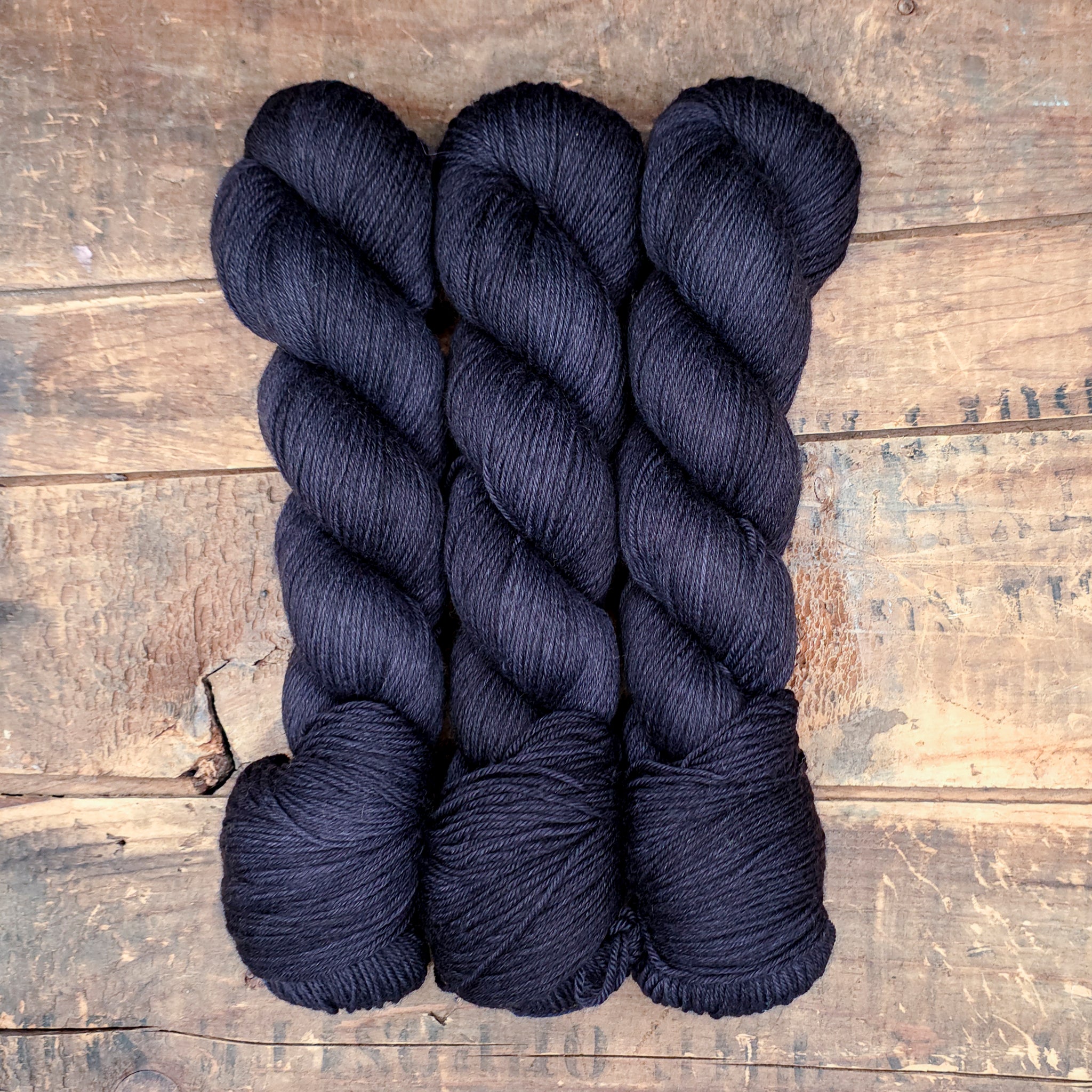 Is This Navy or Black? | violet sock