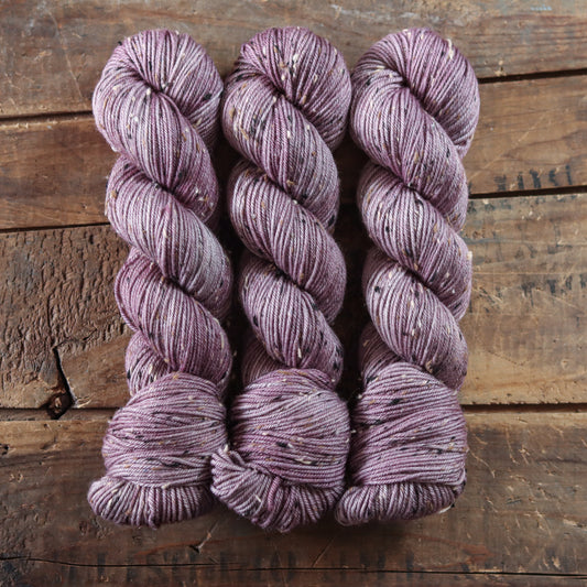 Frosted Heather | wood lily dk