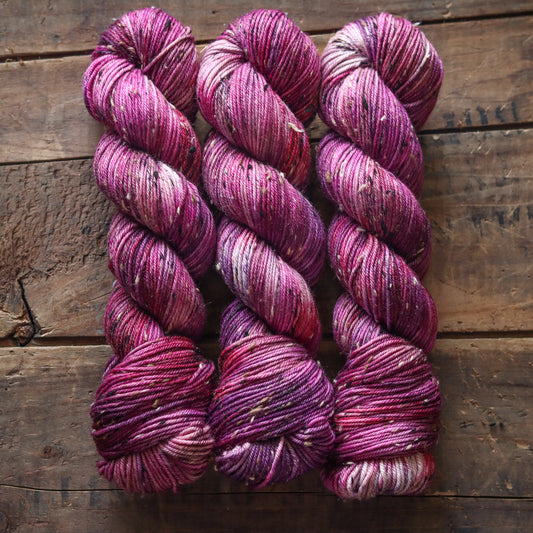 Huckleberry | wood lily dk