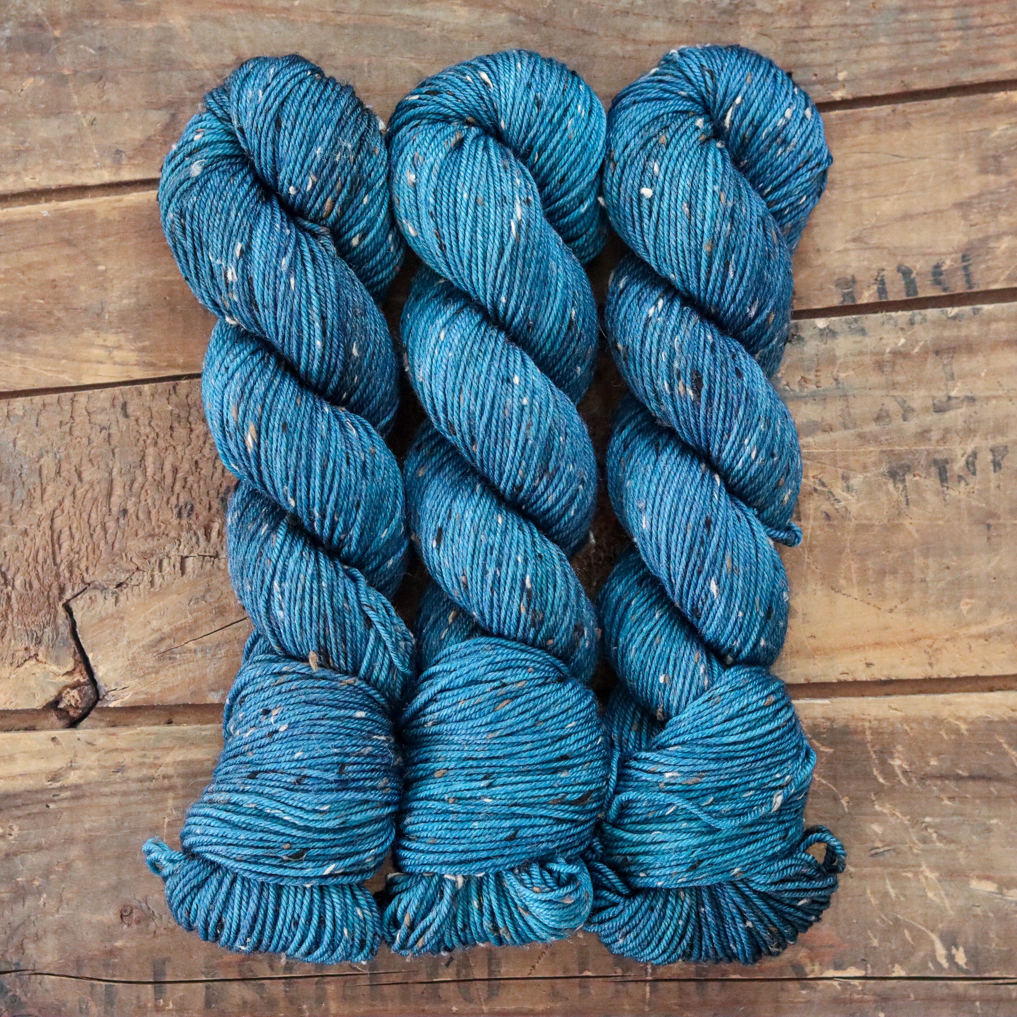 Big Blue Bus | wood lily dk