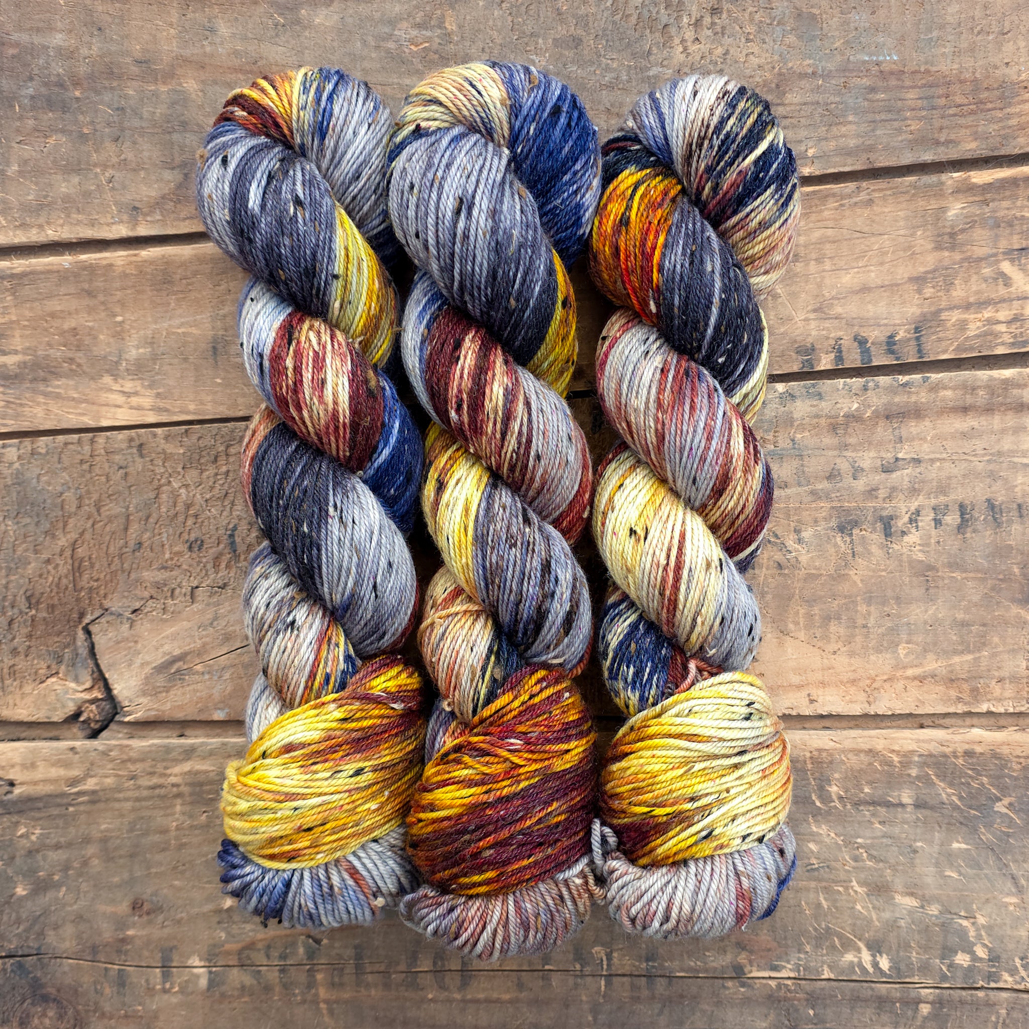 Red-breasted Nuthatch | wood lily dk