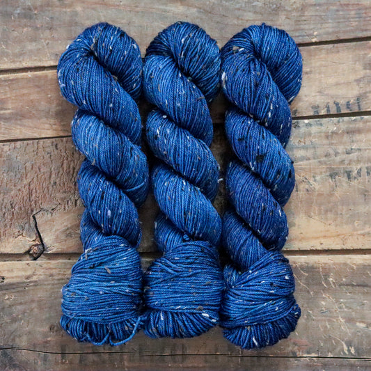 Stratos | wood lily dk