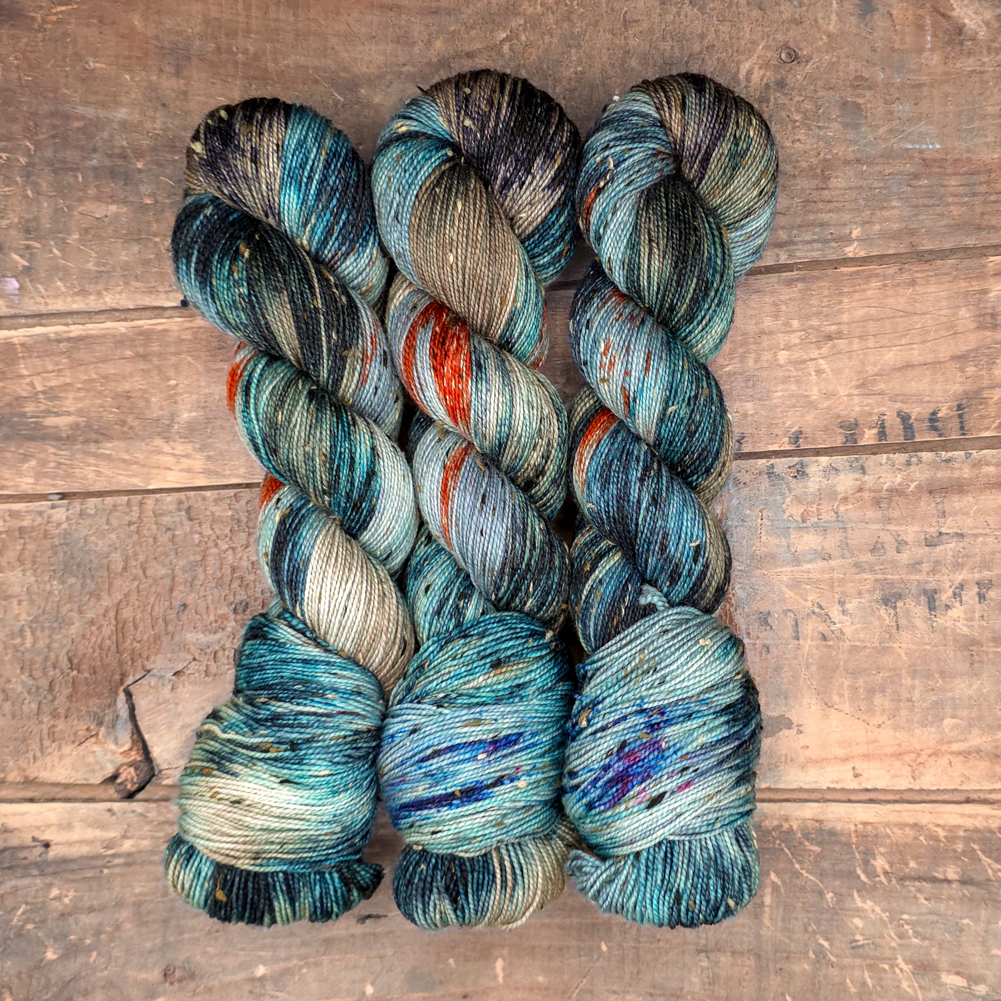 Belted Kingfisher | wood lily sock