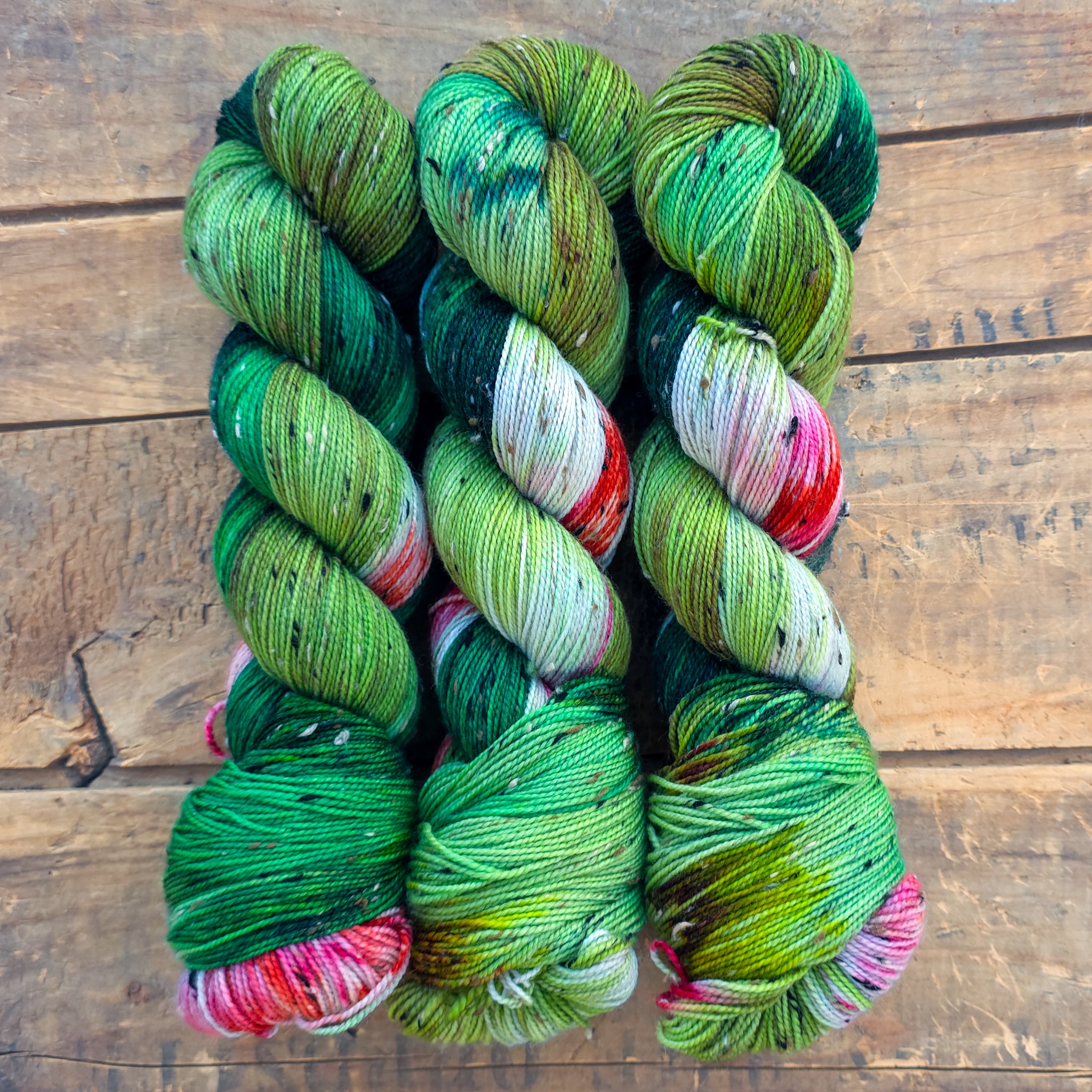 Ruby-Throated Hummingbird | wood lily sock