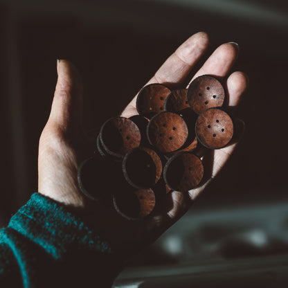 Leather Buttons | Purl and Hank