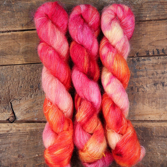 Raspberry Orange Sherbet | anemone lace