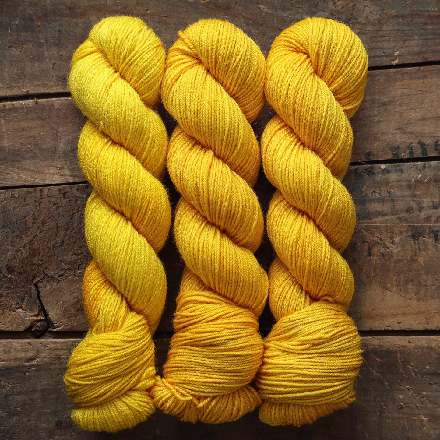 Pineapple | buttercup dk