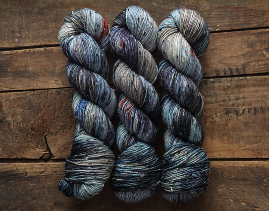 Belted Kingfisher | wood lily DK