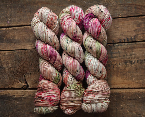 Peaches | wood lily DK