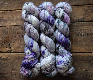 29 | violet sock