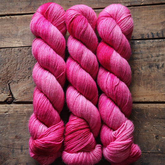 Sour Cherry | violet sock